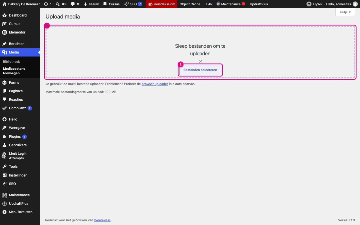 Het uploadscherm met een groot kader om bestanden in te slepen en de knop Bestanden selecteren