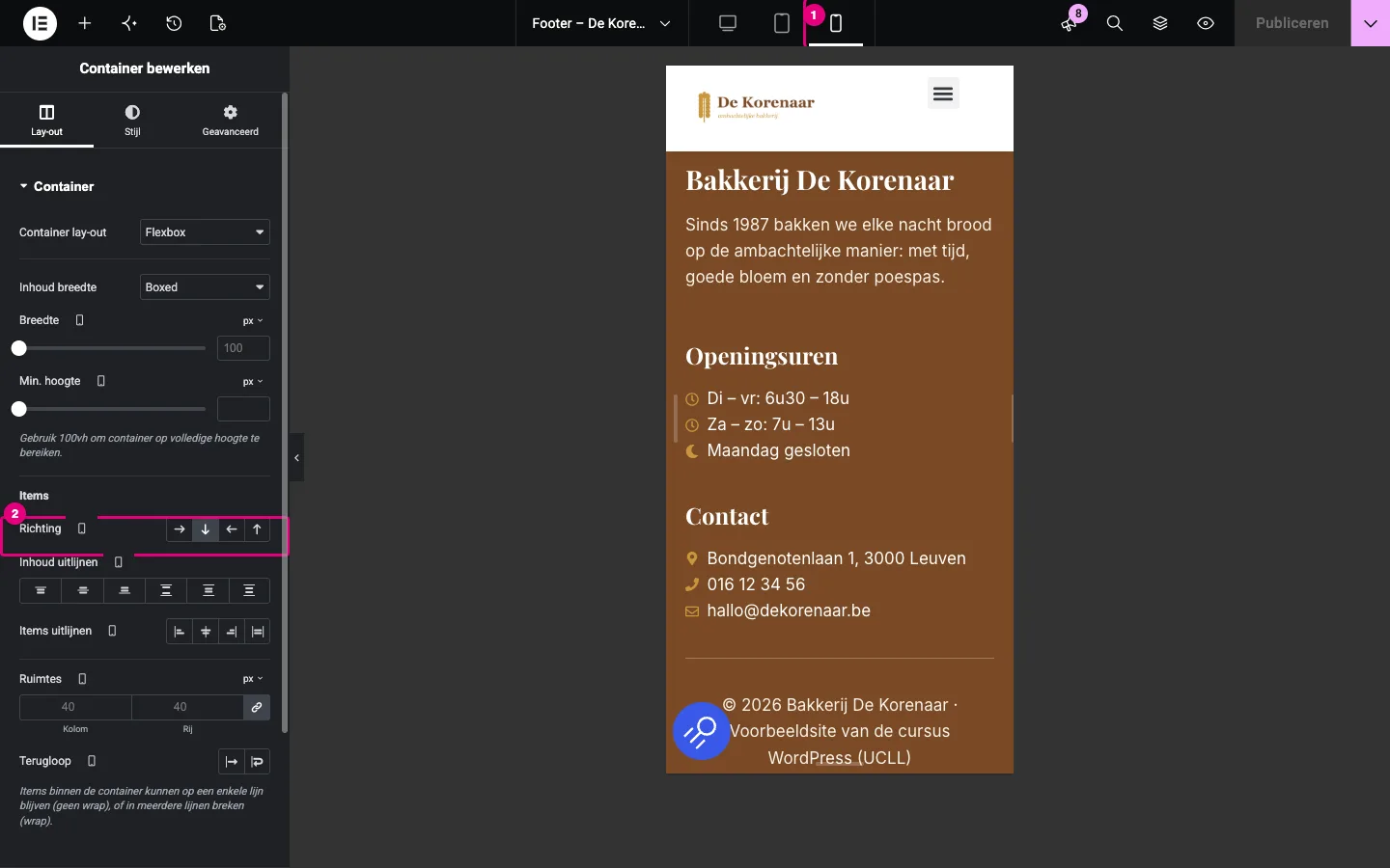 De footer in gsm-weergave met de drie kolommen onder elkaar; bij Richting is het pijltje naar beneden actief